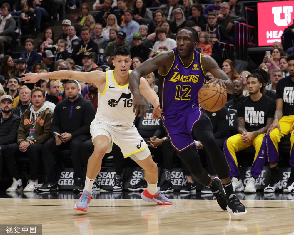 对于足球队 对于足球队